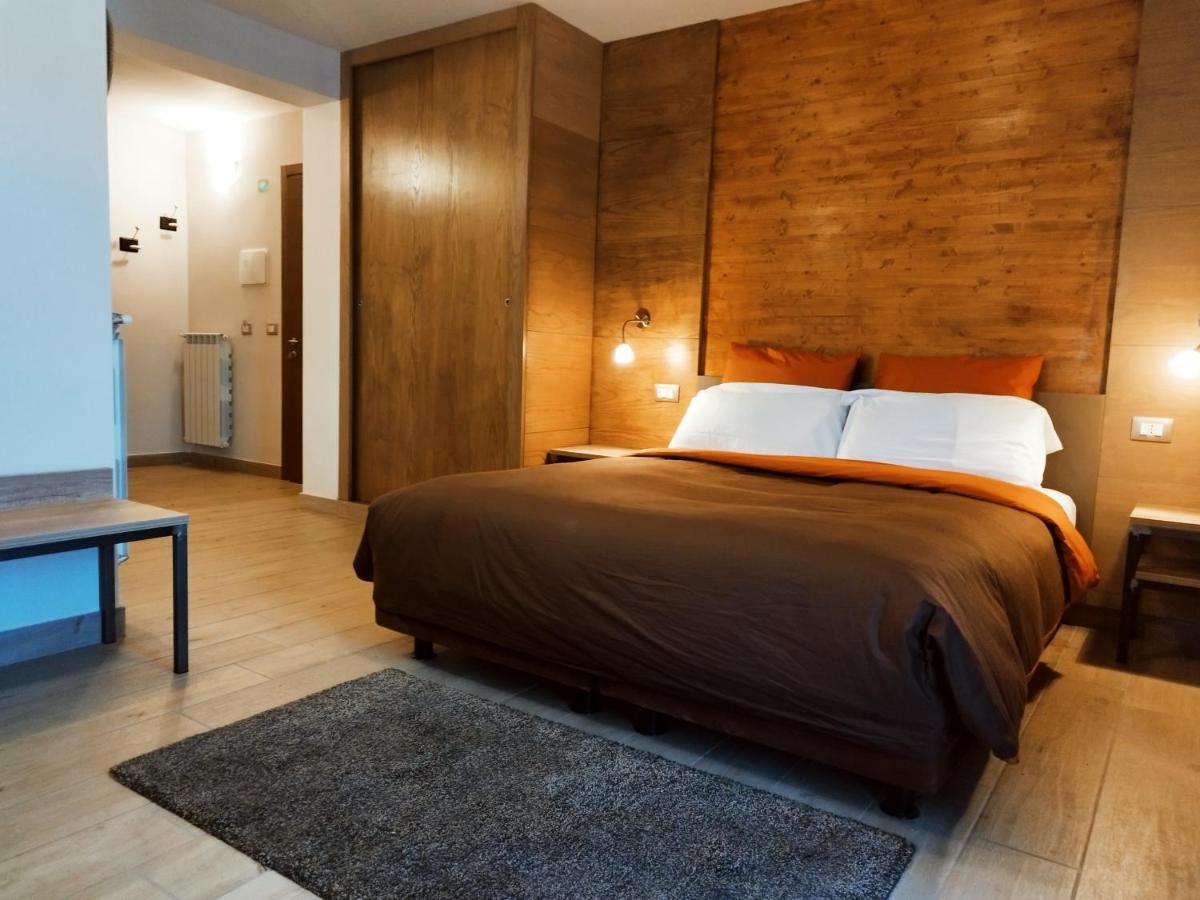 Hotel Altopiano Delle Rocche Rocca di Mezzo Esterno foto
