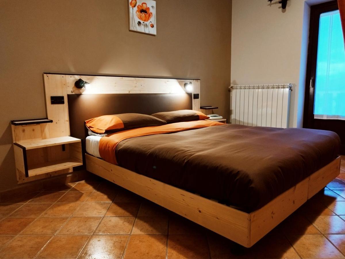 Hotel Altopiano Delle Rocche Rocca di Mezzo Esterno foto