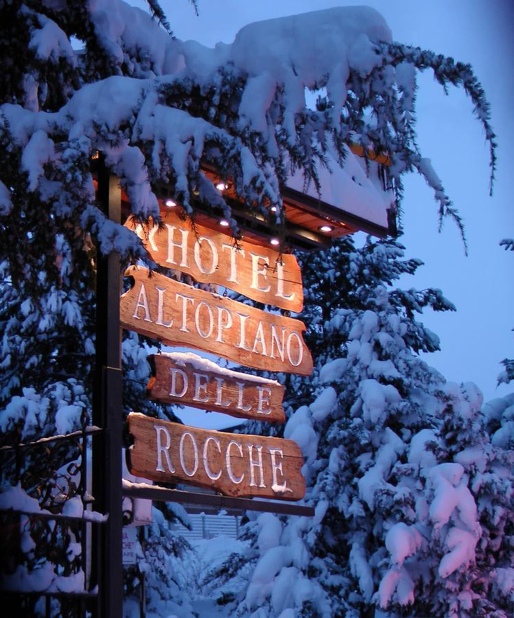 Hotel Altopiano Delle Rocche Rocca di Mezzo Esterno foto
